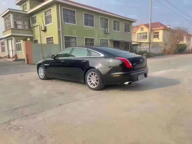 泰安11年捷豹XJL8