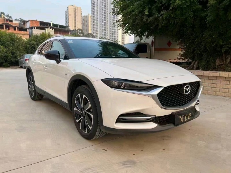 南寧21年馬自達CX-42