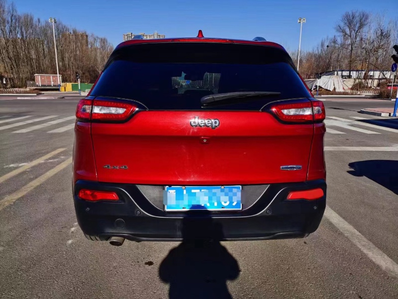 北京17年Jeep自由光3