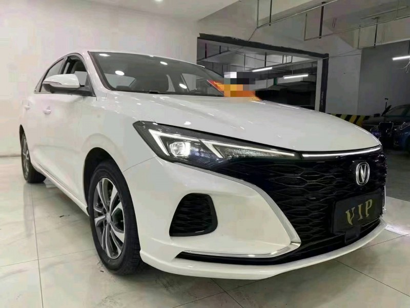成都21年長安汽車逸動2
