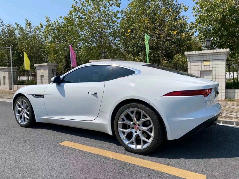 中山15年捷豹F-Type4
