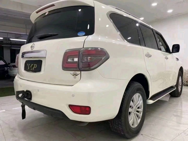 成都17年日產途樂5