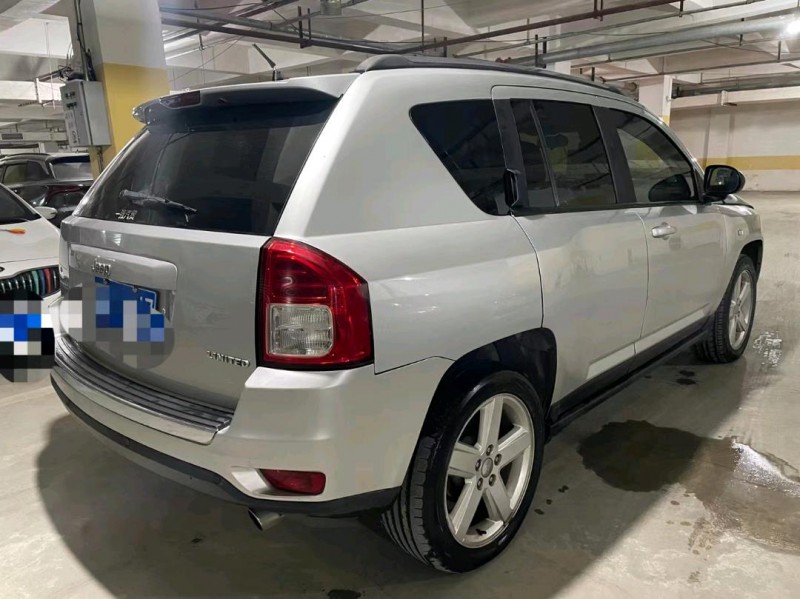 成都13年Jeep指南者6