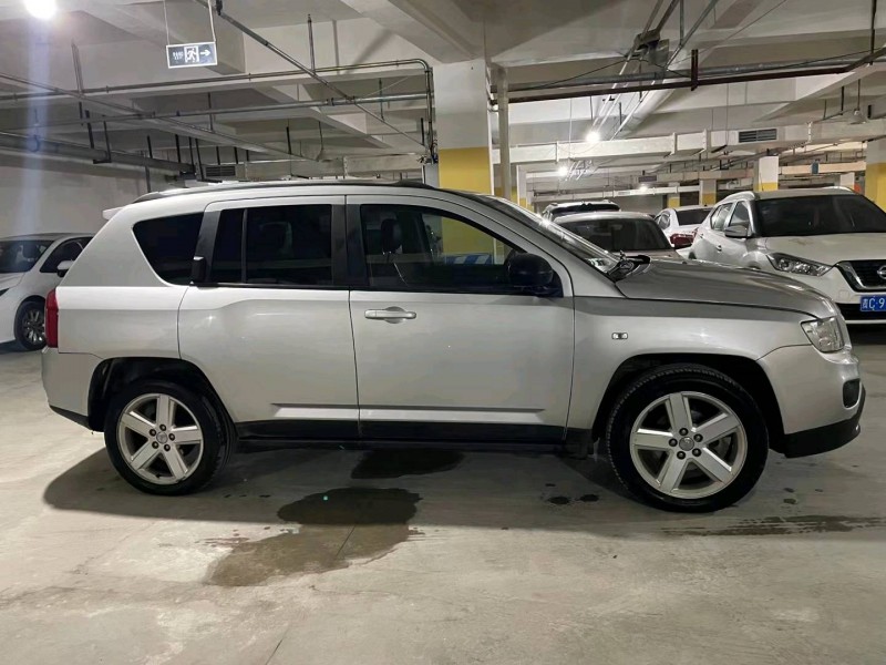 成都13年Jeep指南者7