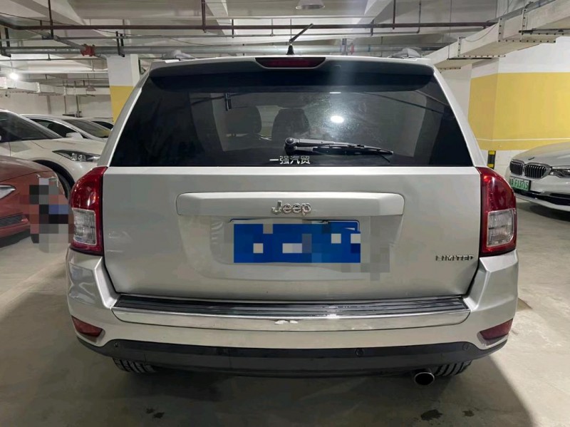 成都13年Jeep指南者5
