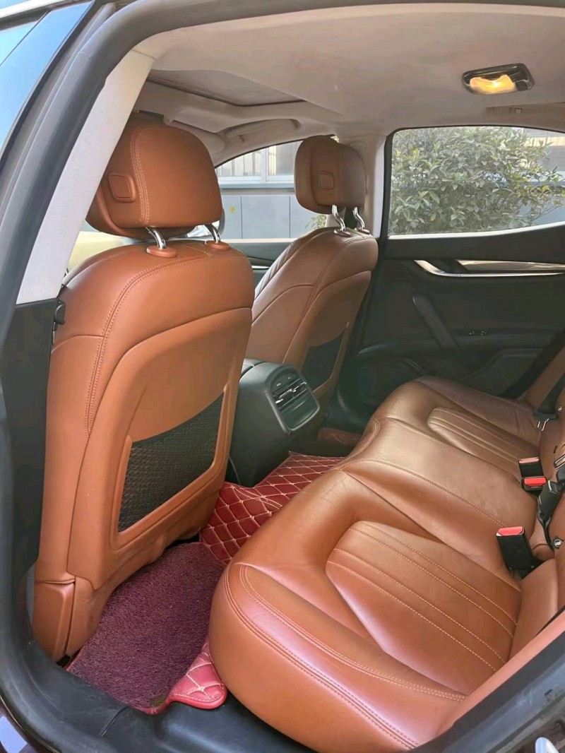 徐州16年玛莎拉蒂Ghibli5