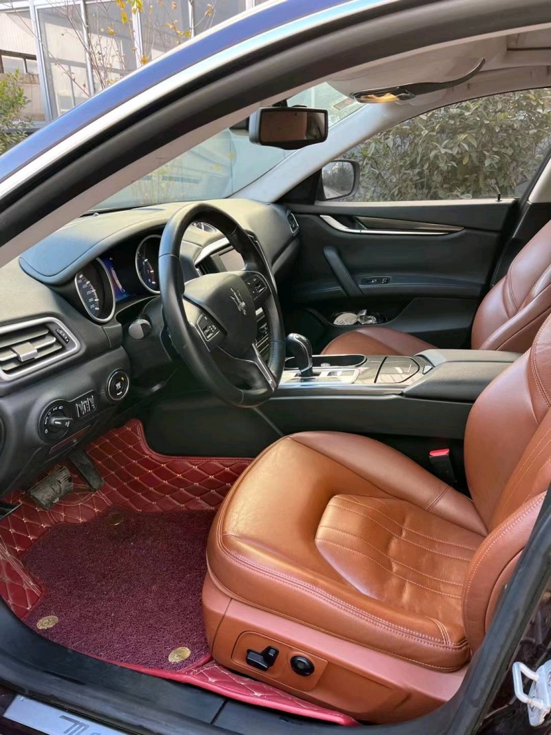 徐州16年玛莎拉蒂Ghibli3