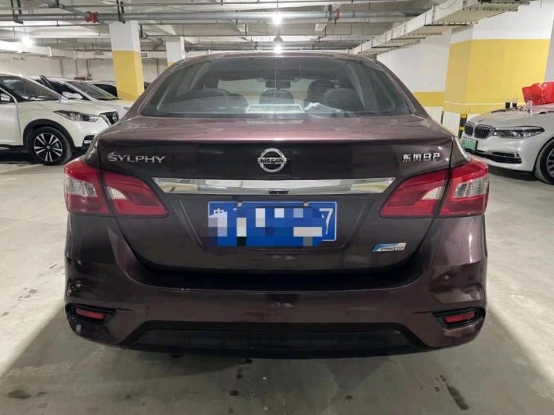 成都16年日產軒逸5
