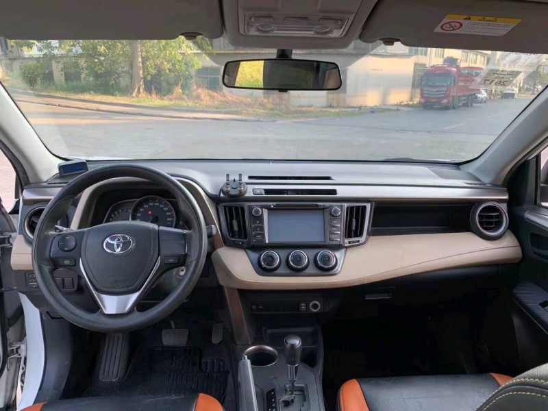 江門15年豐田RAV4榮放6