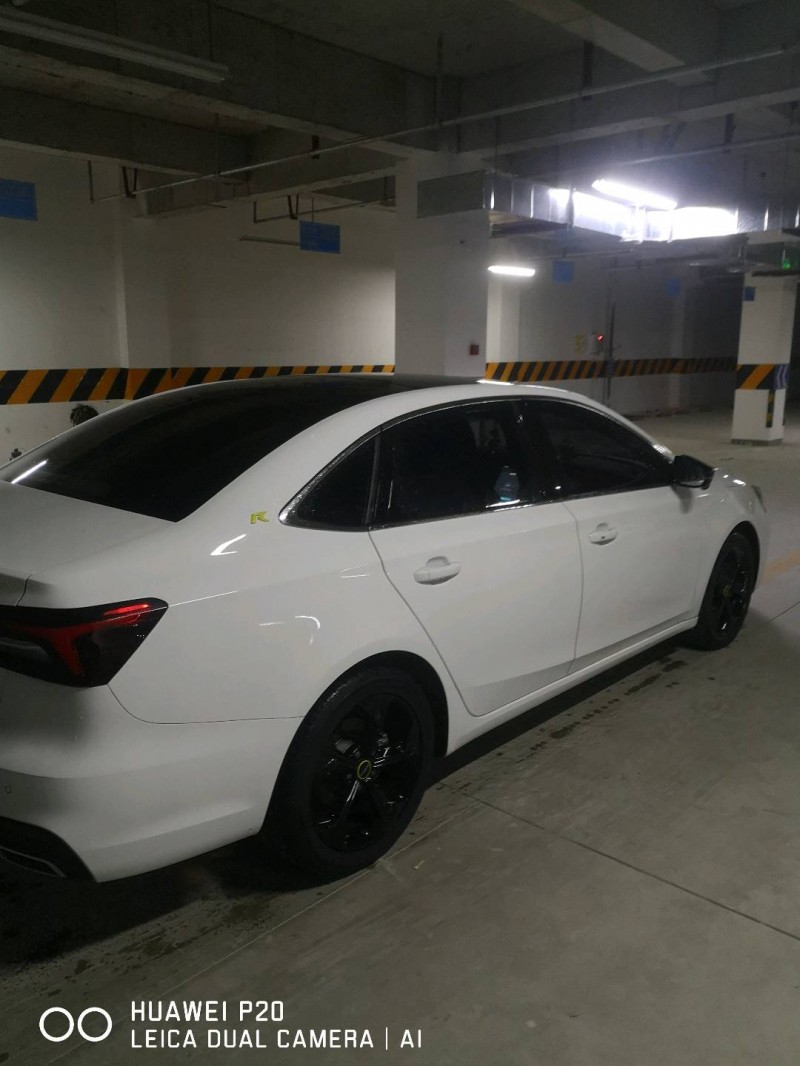 成都21年榮威ei67