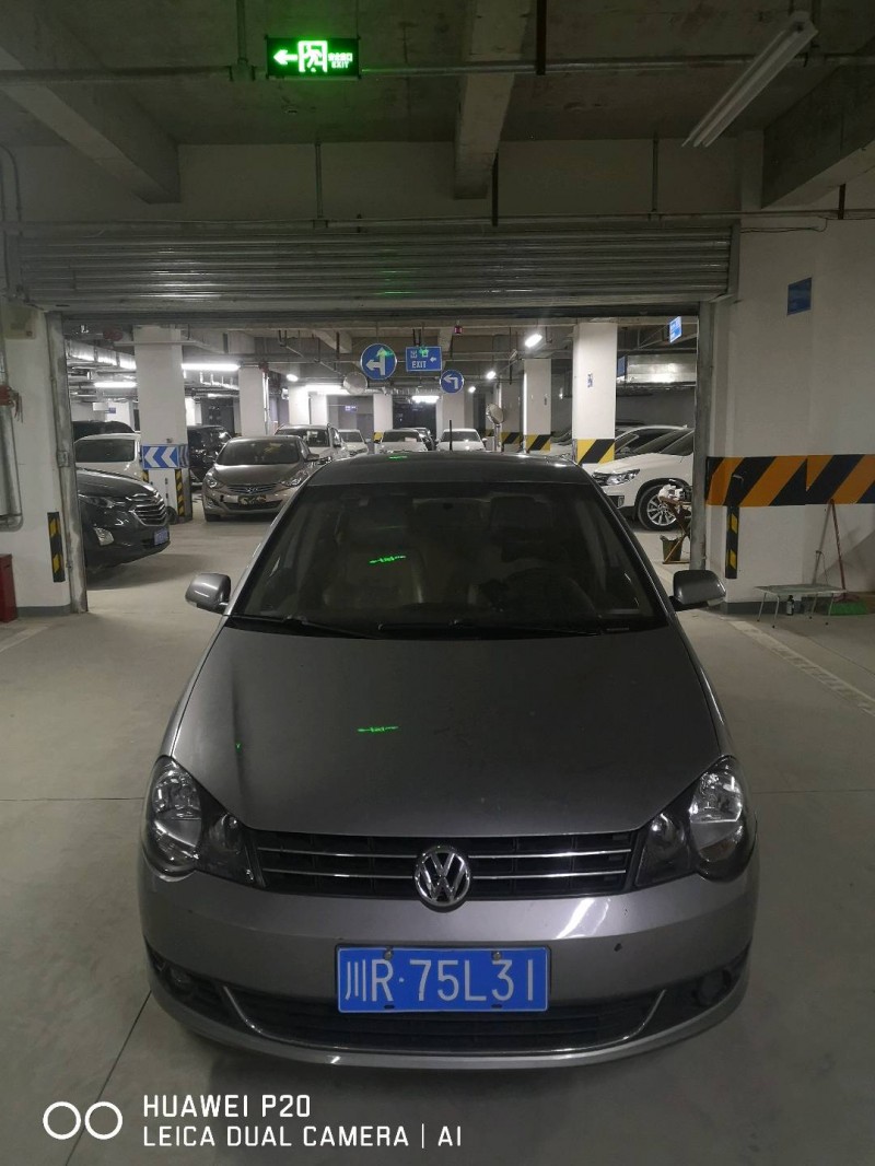 成都12年大眾polo1