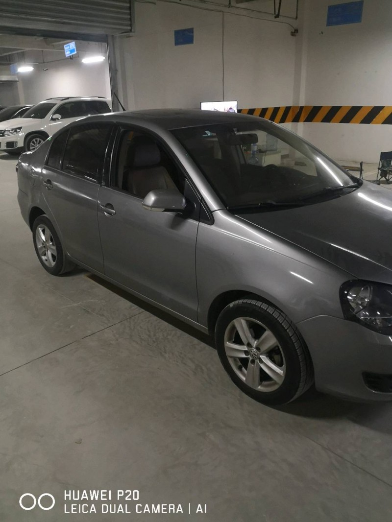 成都12年大眾polo6