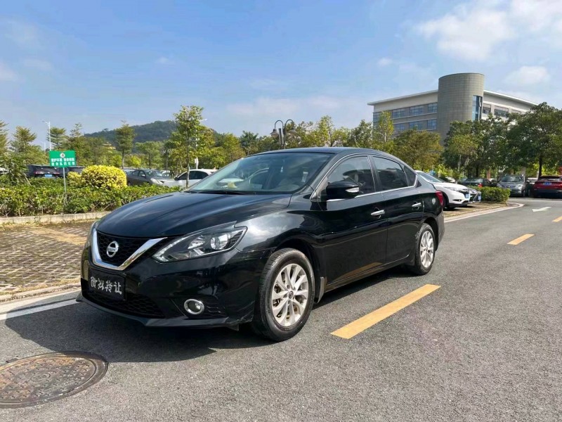 中山17年日產軒逸8