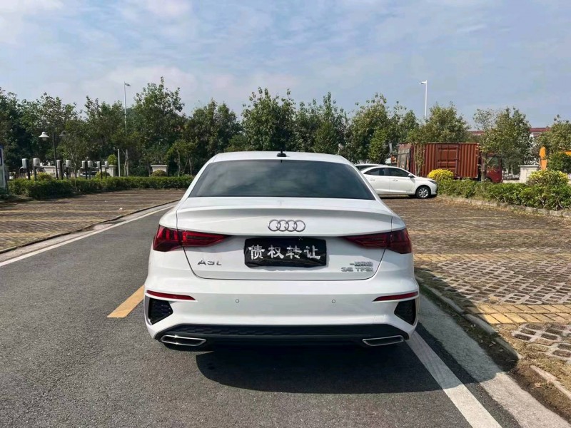 中山21年奧迪A34