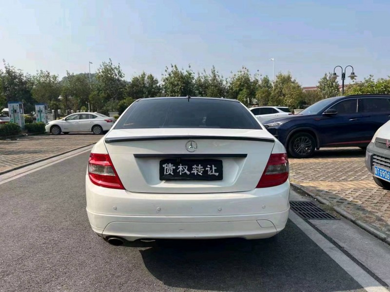 中山11年奔馳C5