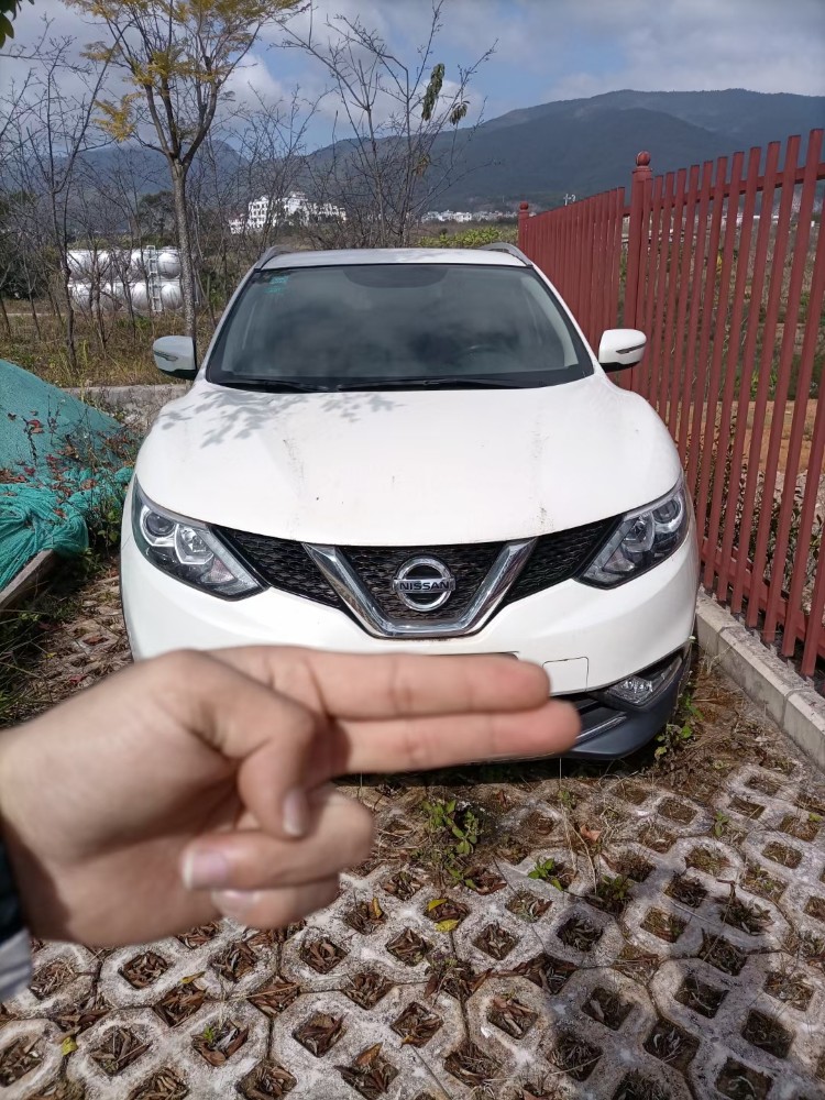 玉溪18年日產逍客1