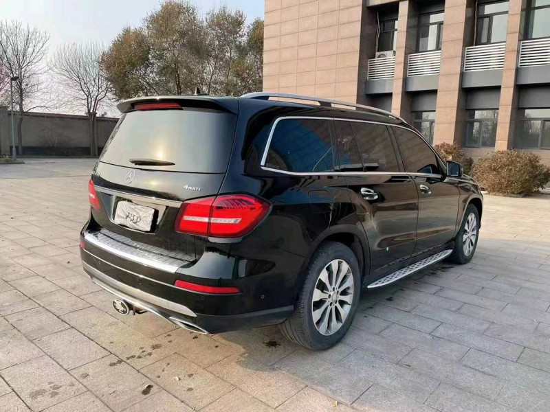 唐山17年奔馳GLS3