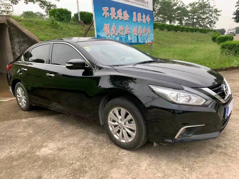 江門18年日產天籟3