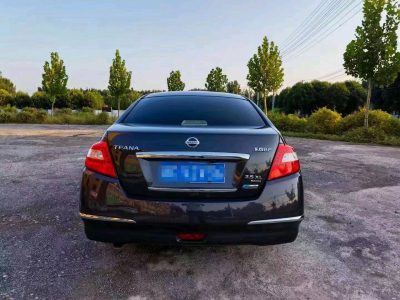 濮陽11年日產天籟8