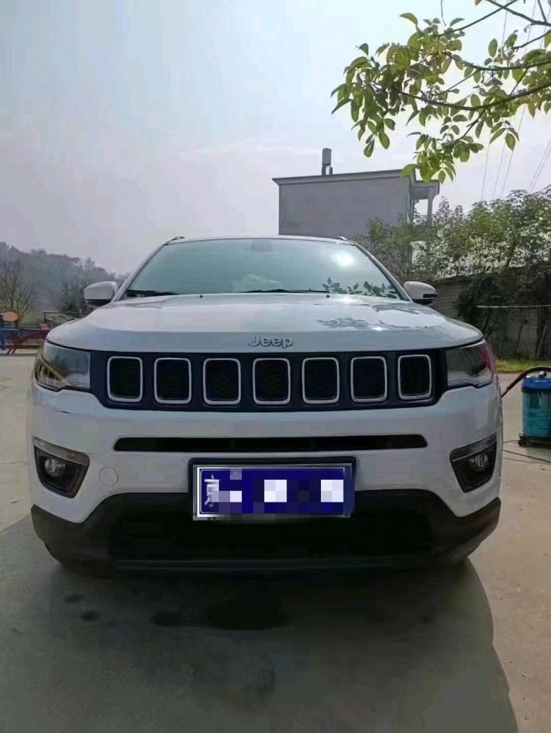 天津17年Jeep指南者1