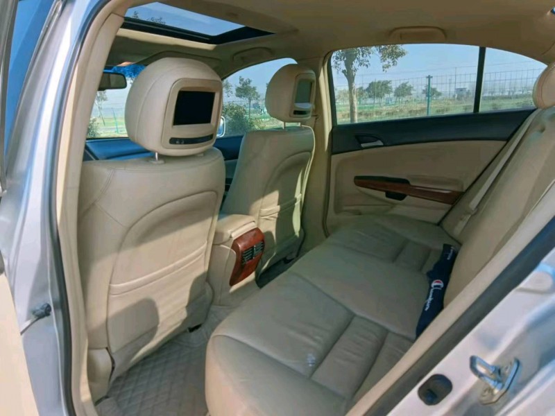 徐州12年本田雅阁5