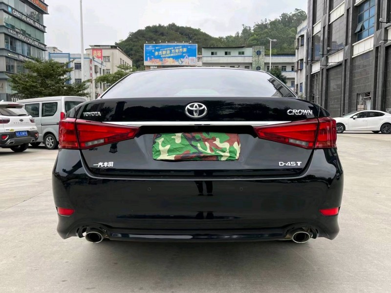 東莞20年豐田皇冠9