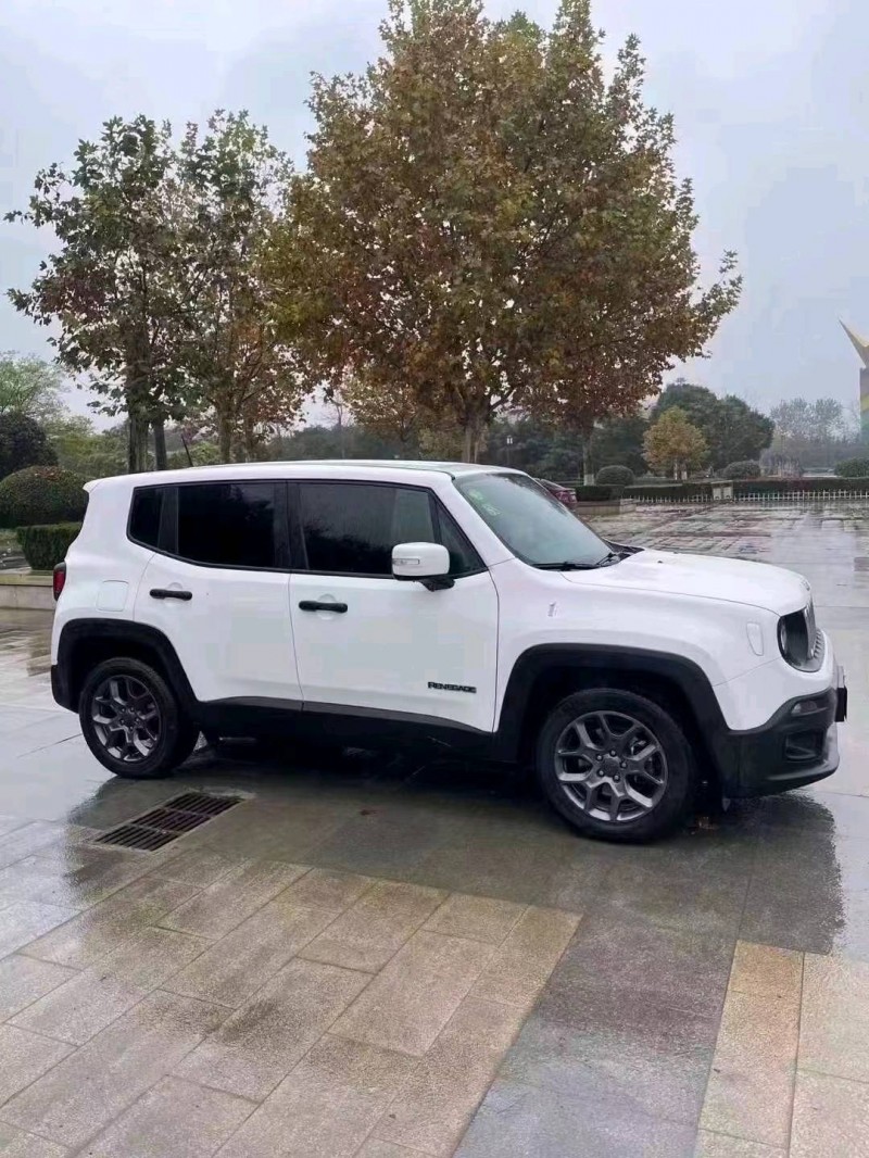 北京18年Jeep自由俠2