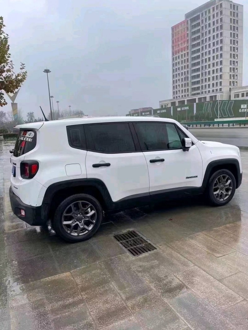 北京18年Jeep自由俠5