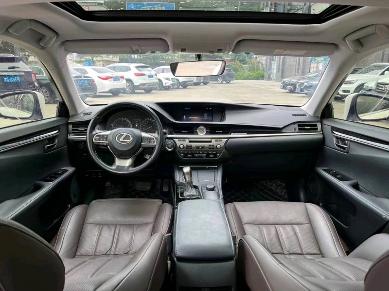 东莞18年雷克萨斯ES5