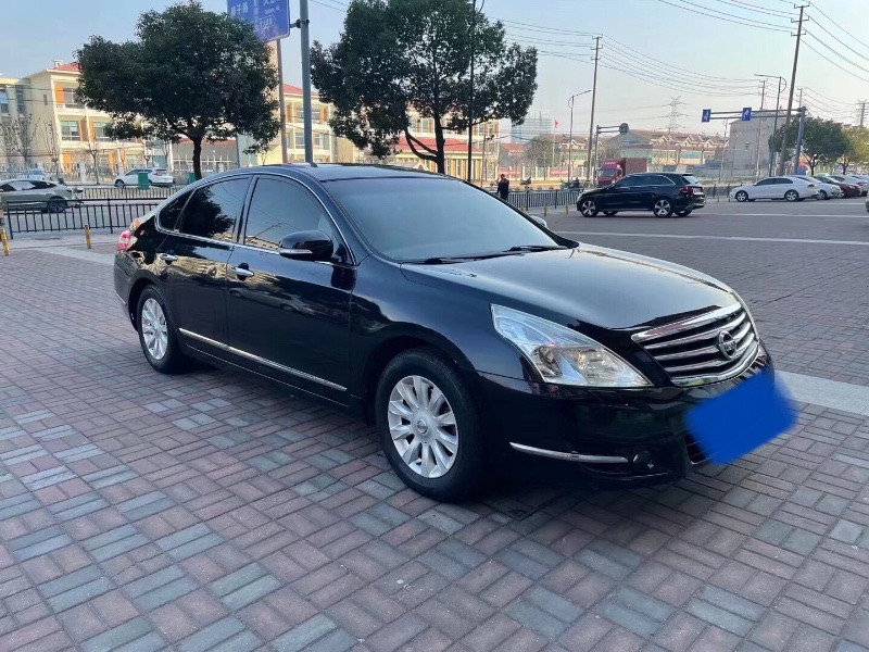鹽城09年日產天籟3