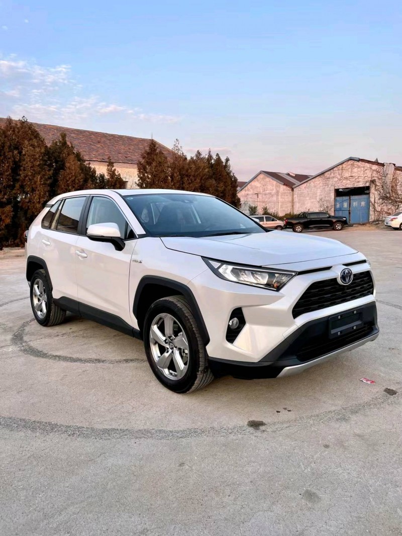 臨沂21年豐田RAV4榮放2