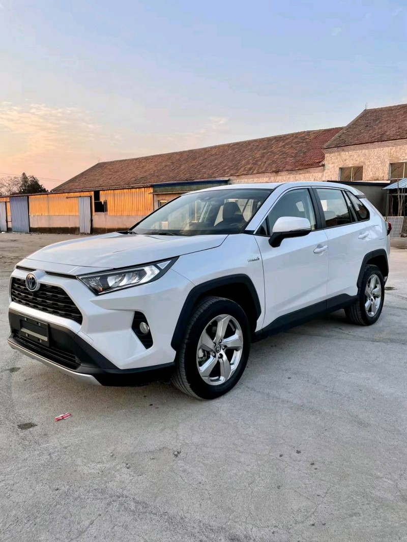 臨沂21年豐田RAV4榮放3