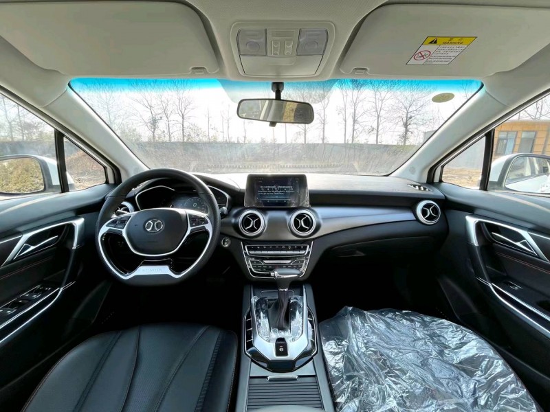 临沂21年北汽绅宝D505