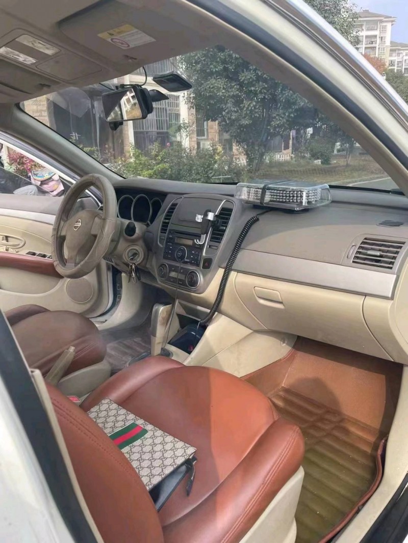 宜昌14年日產軒逸6