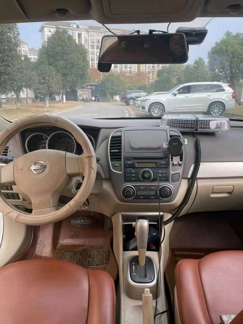 宜昌14年日產軒逸8