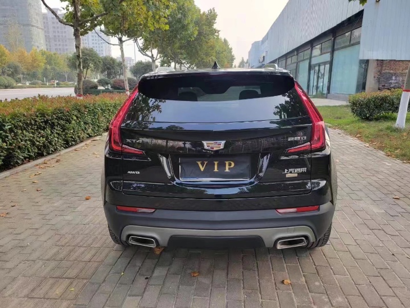 濟寧21年凱迪拉克XT47