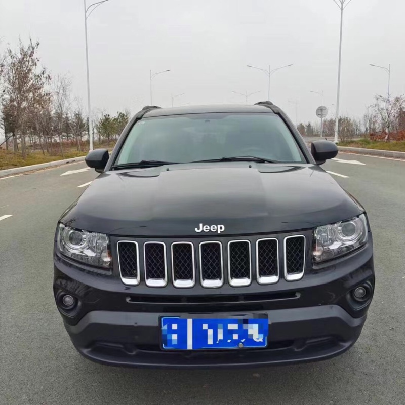長春16年Jeep指南者1