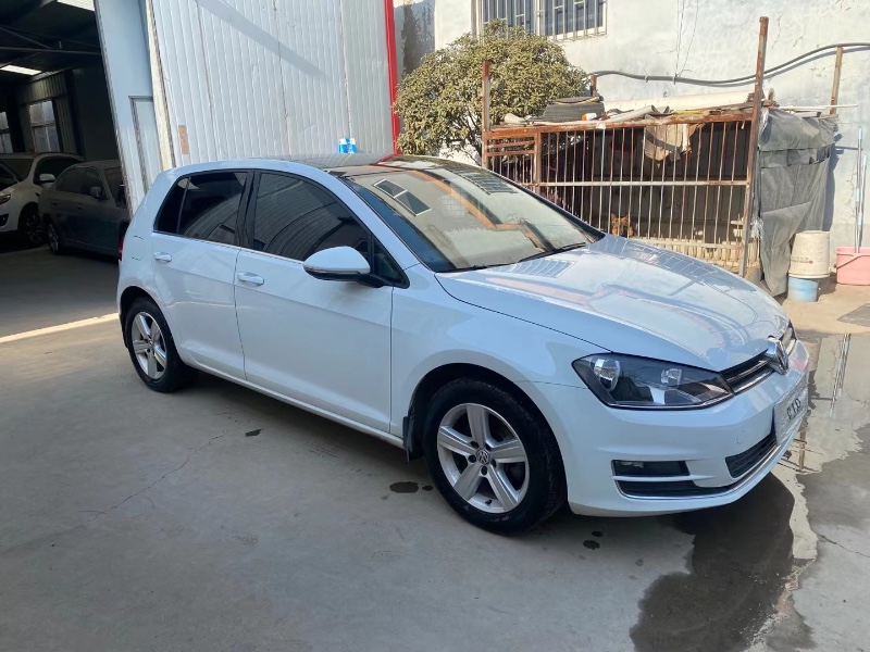 青岛17年大众高尔夫5