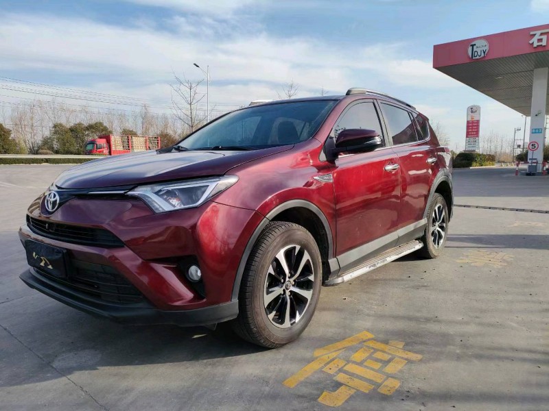 徐州17年豐田RAV43