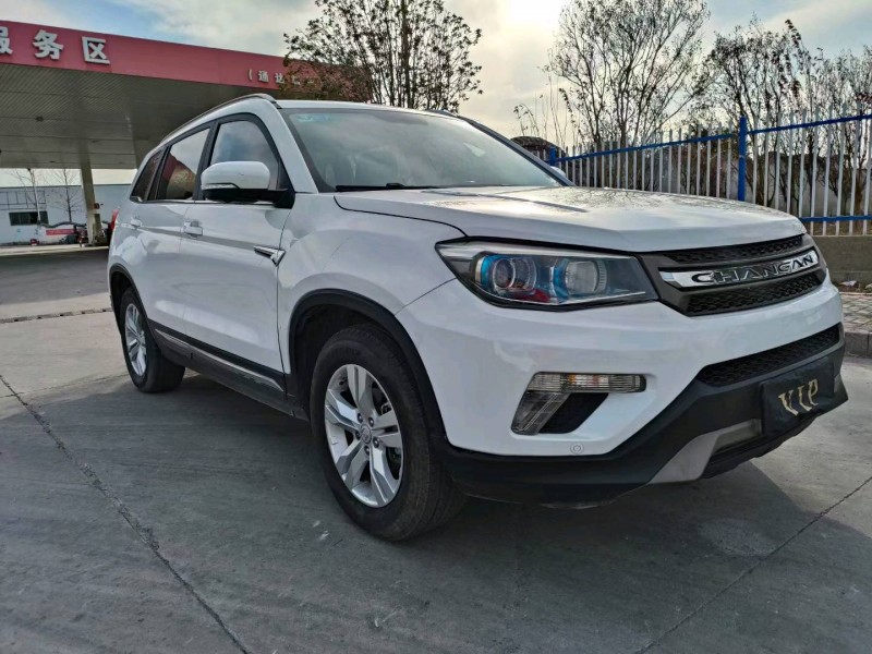 徐州16年長安汽車CS752