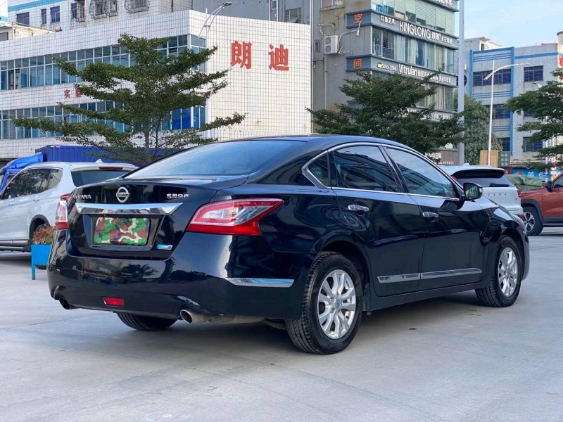 東莞16年日產天籟8
