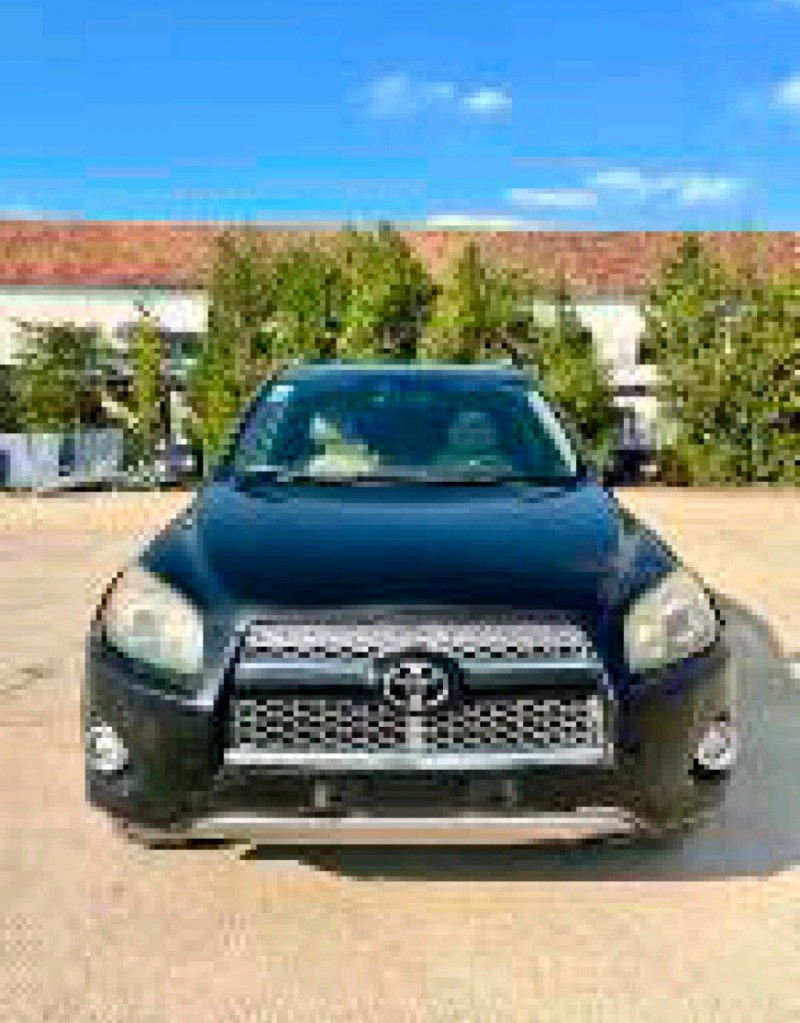 臨沂12年豐田RAV44