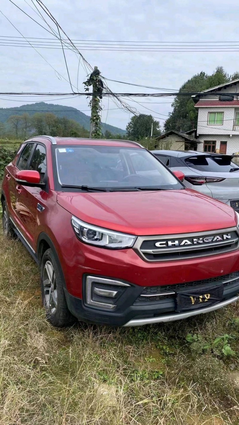 貴陽18年長安汽車CS551