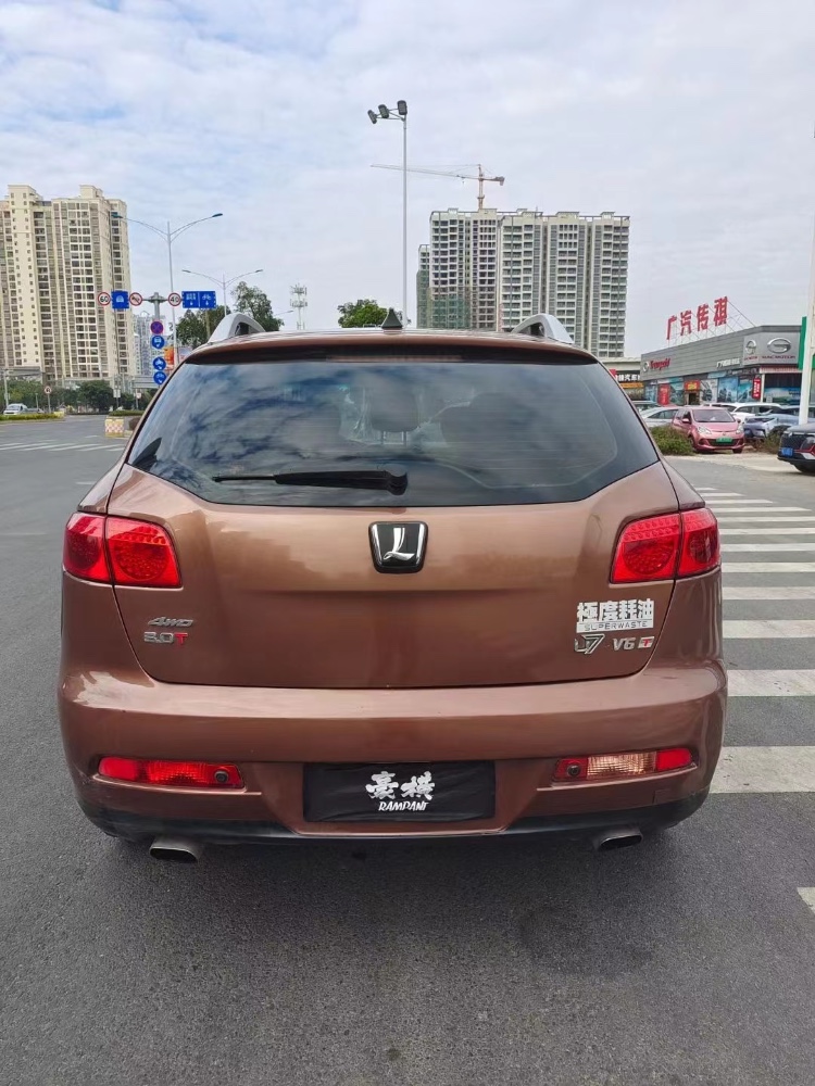 南寧14年納智捷大7 SUV2