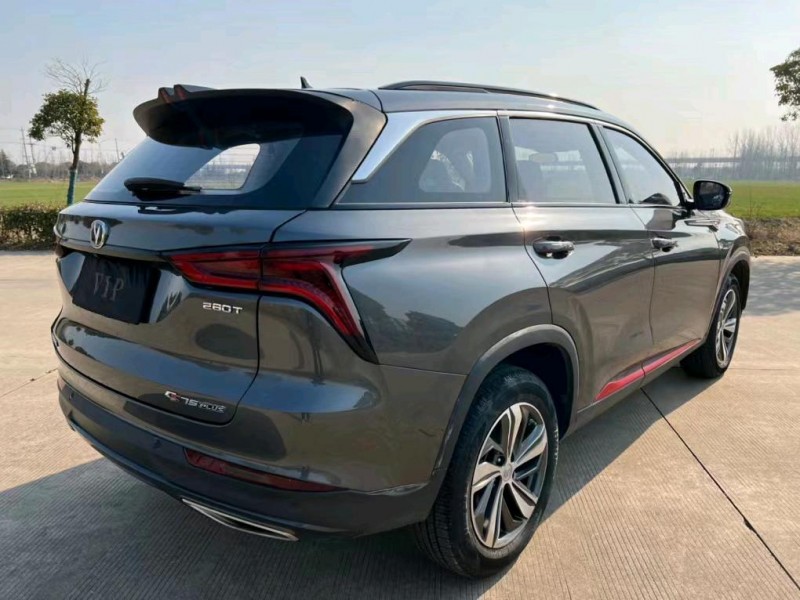 鹽城20年長安汽車CS755