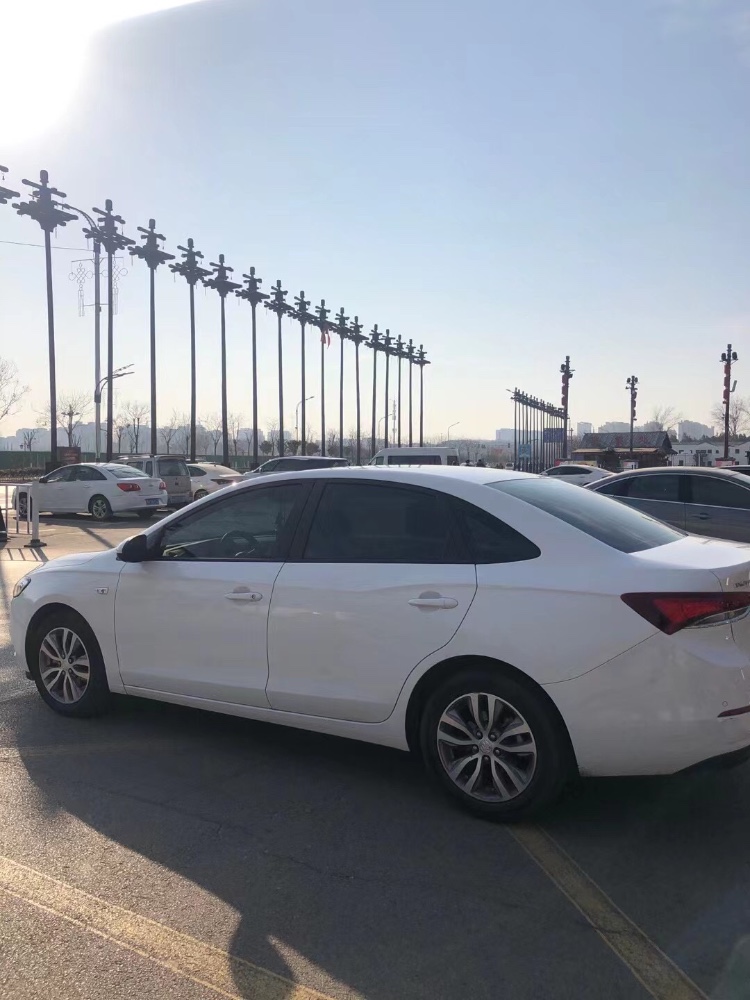 北京21年别克英朗9