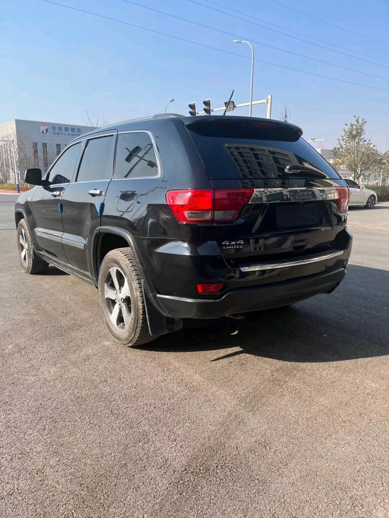 徐州13年Jeep大切諾基7
