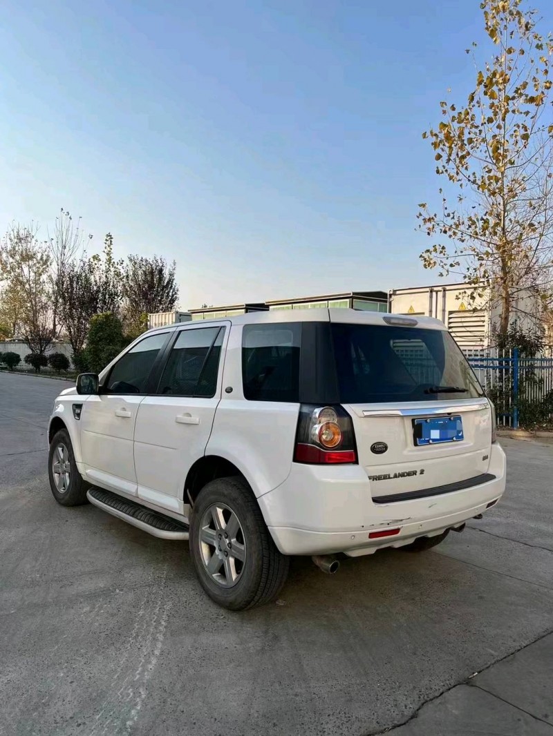 徐州14年路虎神行者28