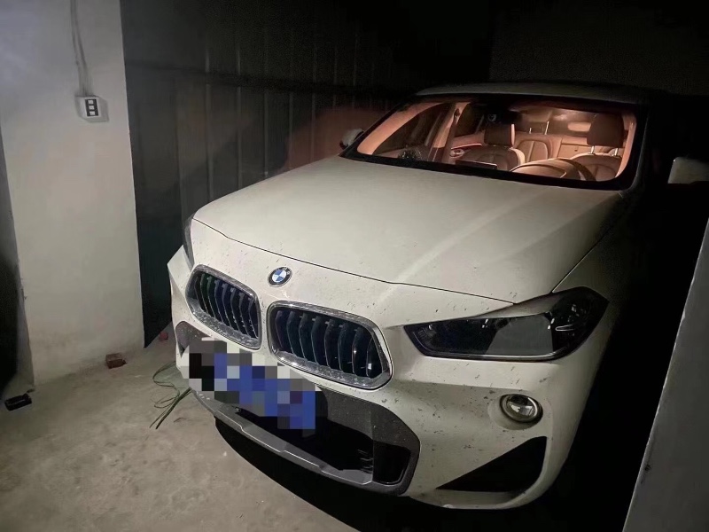 上海19年寶馬X21