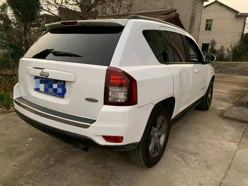 衡陽17年Jeep指南者4